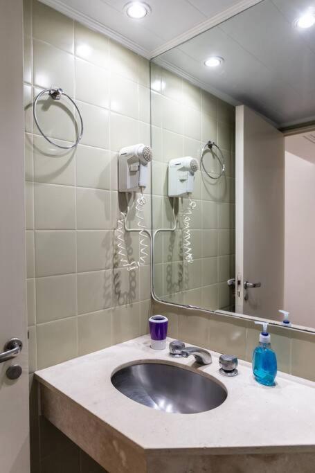 Corrientes 818 By Depptoe Apartamento Ciudad Autónoma de Buenos Aires